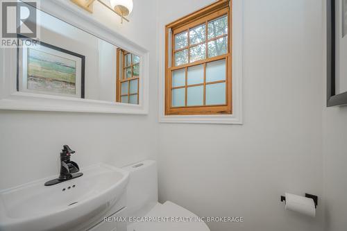 1502 West River Road, North Dumfries, ON - Indoor Photo Showing Bathroom