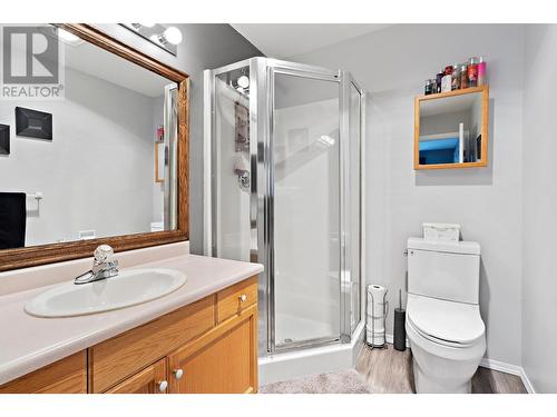 106-380 Shepherd Rd, Chase, BC - Indoor Photo Showing Bathroom