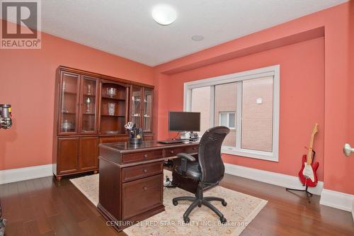 5331 Roanoke Crt, Mississauga, ON - Indoor Photo Showing Office