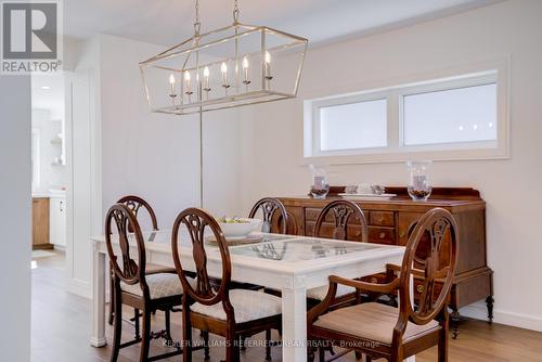 12 Wesley Avenue, Mississauga, ON - Indoor Photo Showing Dining Room