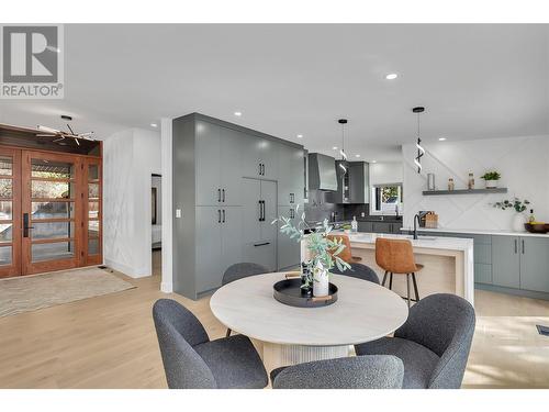 2396 Dubbin Road, Kelowna, BC - Indoor Photo Showing Dining Room