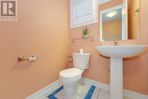 195 Sussexvale Drive, Brampton, ON - Indoor Photo Showing Bathroom