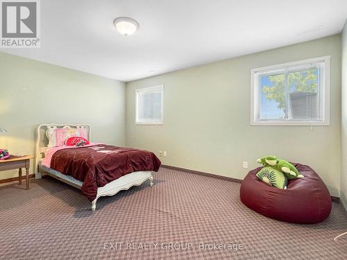953 Airport Parkway, Belleville, ON - Indoor Photo Showing Bedroom