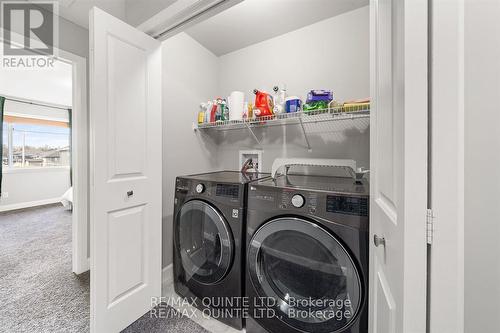 27 Dewal Pl, Belleville, ON - Indoor Photo Showing Laundry Room