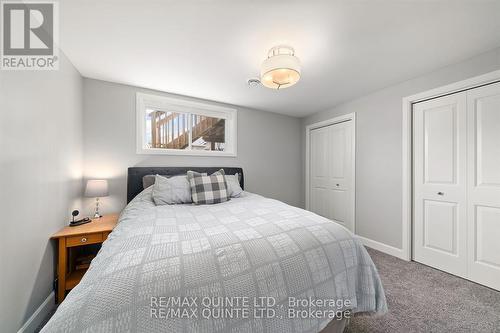 27 Dewal Place, Belleville, ON - Indoor Photo Showing Bedroom
