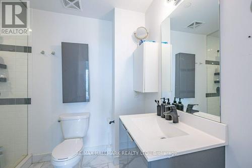 509 - 20 Shore Breeze Drive, Toronto, ON - Indoor Photo Showing Bathroom