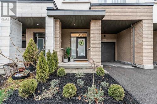 3191 Mintwood Circ, Oakville, ON - Outdoor With Balcony
