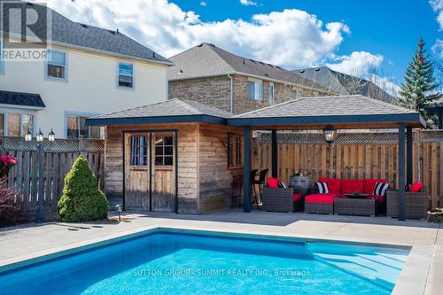 852 Trudeau Dr, Milton, ON - Outdoor With In Ground Pool With Deck Patio Veranda