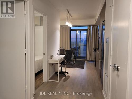 3709 - 101 Charles Street E, Toronto, ON - Indoor Photo Showing Other Room
