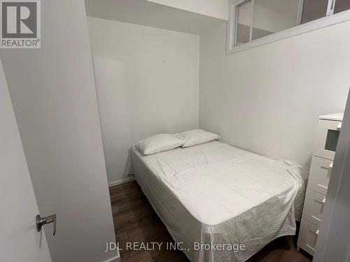 3709 - 101 Charles Street E, Toronto, ON - Indoor Photo Showing Bedroom