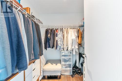#805 -318 King St E, Toronto, ON - Indoor With Storage