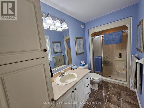 79 Pennsylvania Ave, Wasaga Beach, ON - Indoor Photo Showing Bathroom