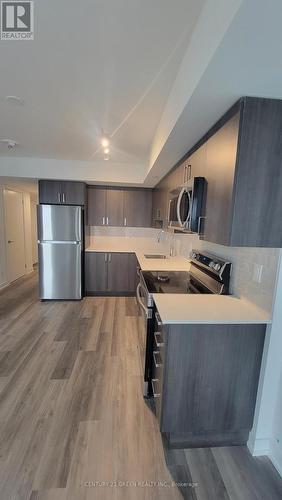 #2507 -1455 Celebration Dr, Pickering, ON - Indoor Photo Showing Kitchen With Stainless Steel Kitchen