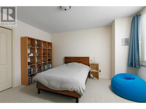 2955 Ridge Place, West Kelowna, BC - Indoor Photo Showing Bedroom