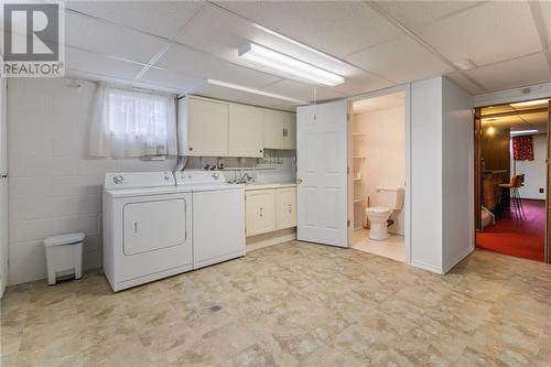 1 Robert Road, Prescott, ON - Indoor Photo Showing Laundry Room