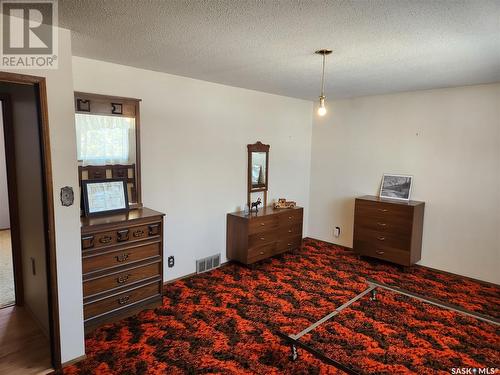 Rouse Acreage, Milden Rm No. 286, SK - Indoor Photo Showing Bedroom