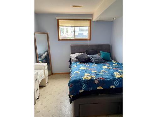 2690 Peasley Road, Jaffray, BC - Indoor Photo Showing Bedroom