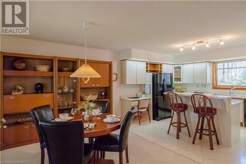 21 Davies Drive, Sauble Beach, ON - Indoor Photo Showing Dining Room