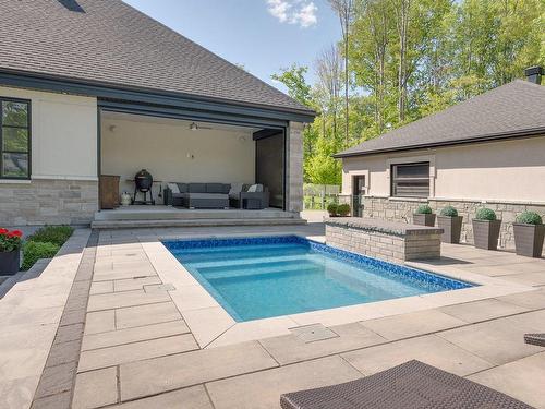 Piscine - 45 Rue Mayfair, Hudson, QC - Outdoor With In Ground Pool