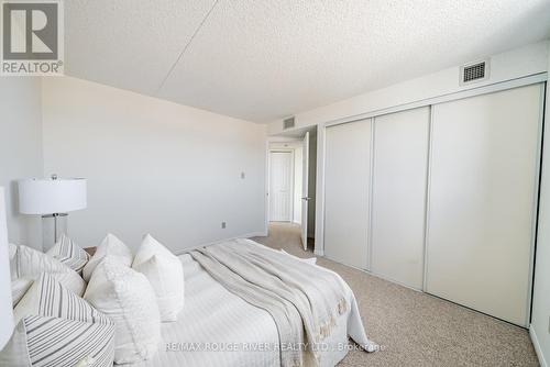#302 -1 Queen St, Cobourg, ON - Indoor Photo Showing Bedroom