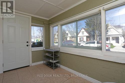 21 Redan Street, London, ON - Indoor Photo Showing Other Room