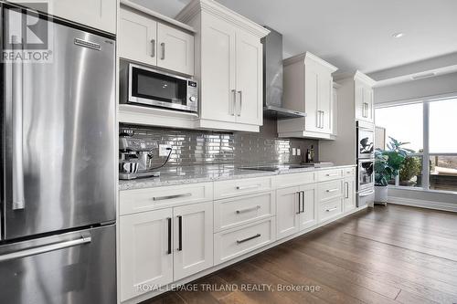 2406 - 330 Ridout Street North Street N, London, ON - Indoor Photo Showing Kitchen With Upgraded Kitchen