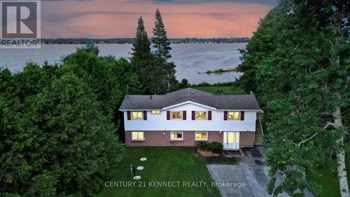 175 Beehive Dr, Kawartha Lakes, ON - Outdoor With Body Of Water