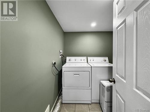 210 Tartan Street, Saint John, NB - Indoor Photo Showing Laundry Room