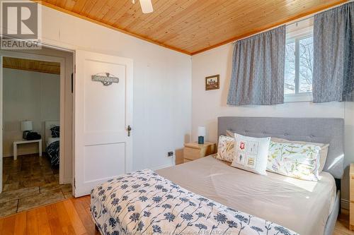 84 Pulley Road, Leamington, ON - Indoor Photo Showing Bedroom