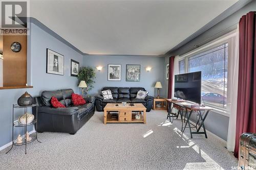 85 Jackson Street, Katepwa Beach, SK - Indoor Photo Showing Living Room