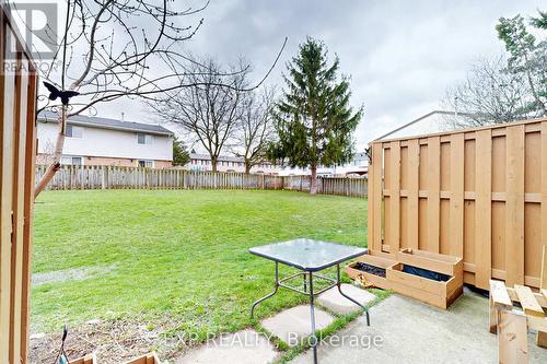 37 - 67 Valleyview Road, Kitchener, ON - Outdoor With Backyard
