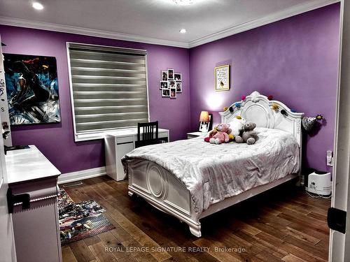 27 Shenstone Rd S, Toronto, ON - Indoor Photo Showing Bedroom