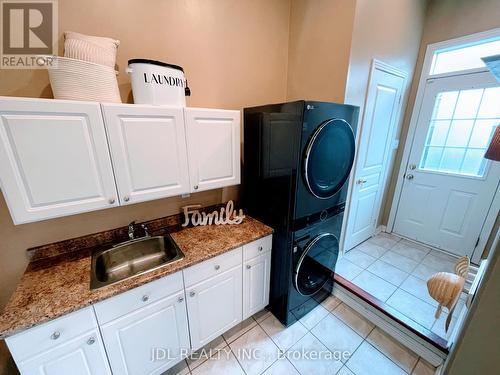 50 Willow Heights Blvd, Markham, ON - Indoor Photo Showing Laundry Room