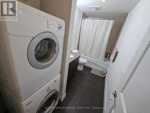 605 - 7608 Yonge Street, Vaughan, ON - Indoor Photo Showing Laundry Room