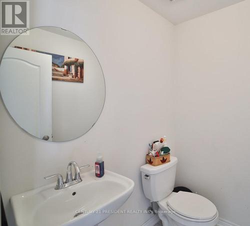 172 Davenfield Circ, Brampton, ON - Indoor Photo Showing Bathroom