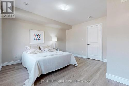 46 - 275 Royalton Common Street, Oakville, ON - Indoor Photo Showing Bedroom