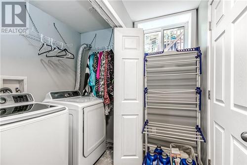 92 Newton Crescent, Garson, ON - Indoor Photo Showing Laundry Room