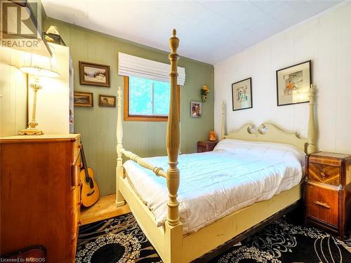 771 Gould Street, South Bruce Peninsula, ON - Indoor Photo Showing Bedroom