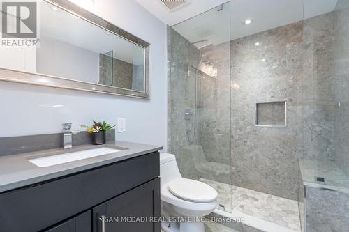 775 Wylan Court, Mississauga, ON - Indoor Photo Showing Bathroom