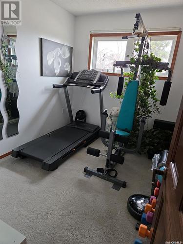 838 Prospect Avenue, Oxbow, SK - Indoor Photo Showing Gym Room