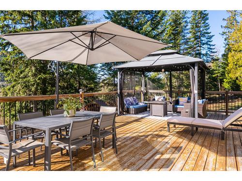 4817 Goat River North Road, Creston, BC - Outdoor With Deck Patio Veranda