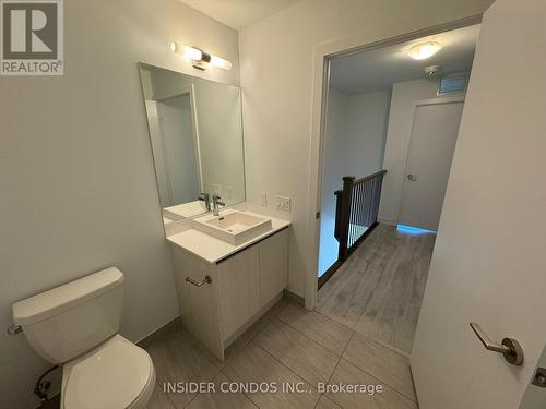 124 - 251 Manitoba Street, Toronto, ON - Indoor Photo Showing Bathroom