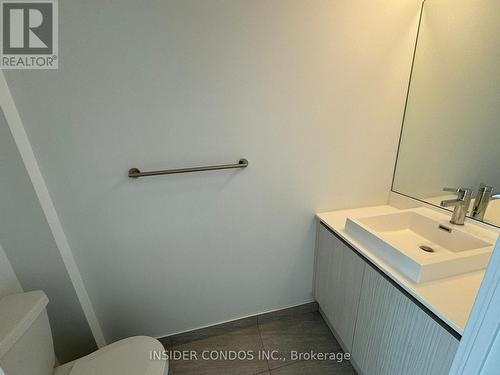 #124 -251 Manitoba St, Toronto, ON - Indoor Photo Showing Bathroom