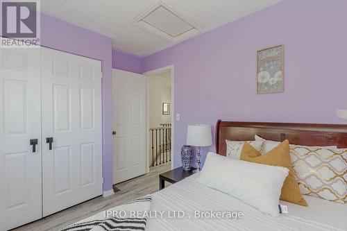 481 Collis Crt, Milton, ON - Indoor Photo Showing Bedroom