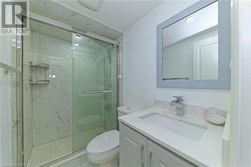 137 Bower Street, Acton, ON - Indoor Photo Showing Bathroom