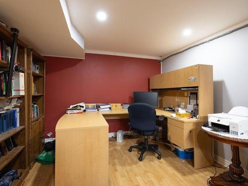 Office - 23 Rue De Saratoga, Kirkland, QC - Indoor Photo Showing Office
