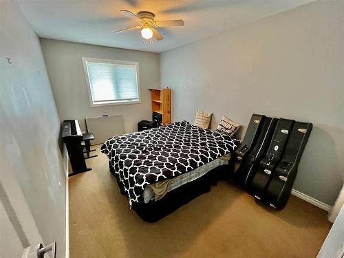28 Ingall Drive, Dryden, ON - Indoor Photo Showing Bedroom