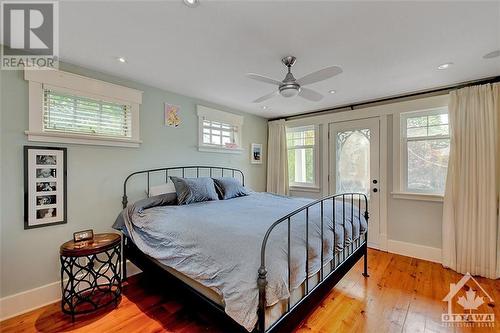 448 Highcroft Avenue, Ottawa, ON - Indoor Photo Showing Bedroom