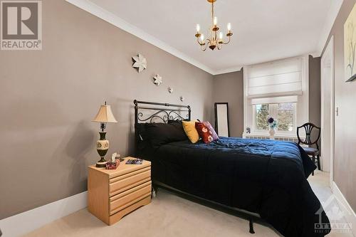 69 Lakeshore Drive, Morrisburg, ON - Indoor Photo Showing Bedroom