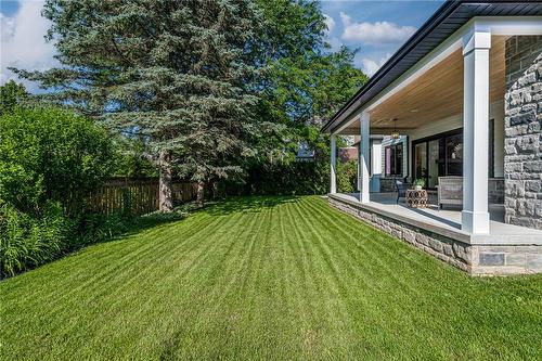 9 Parker Avenue, Ancaster, ON - Outdoor